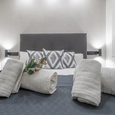 Xpce Teatro Square Apartment Malaga Exterior photo